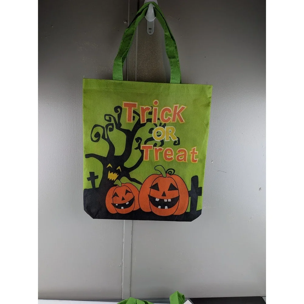 Halloween 7 Trick or Treat Reusable Bags Lot Pumpkin Skull Spider Totes NEW